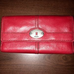 FREE SHIPPING! Fossil Wallet